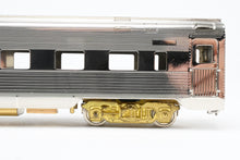 Load image into Gallery viewer, HO Brass Cascade Models AT&SF - Santa Fe Budd Pine Series 10RMT-6DBR Sleeper w/ Skirts