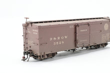 Load image into Gallery viewer, HOn3 Blackstone Models D&RGW - Denver & Rio Grande Western 30' Box Car Moffat Tunnel No. 3528 Weathered DAMAGED BRAKE WHEEL