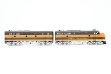 Load image into Gallery viewer, HO Brass Oriental Limited GN - Great Northern EMD F3A/F3B 1500 HP Phase II/III FP Passenger Scheme