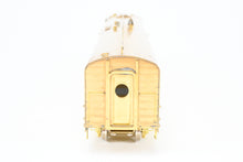 Load image into Gallery viewer, HO Brass Soho MILW - Milwaukee Road #162 Tap-Lounge