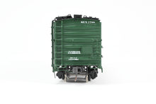 Load image into Gallery viewer, HO Brass CIL - Challenger Imports REA - Railway Express Agency 52' Steel Express Refrigerator Car FP