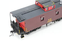 Load image into Gallery viewer, HO Brass Railworks B&M - Boston & Maine Milk Car Rebuild Caboose FP No. 103003