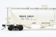 Load image into Gallery viewer, HO Brass OMI - Overland Models, Inc. Various Roads NAHX - NAAS Foods, Inc. North American Hopper (Pd 3000-3) CP No. 94651