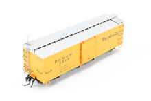 Load image into Gallery viewer, HOn3 Blackstone Models D&RGW - Denver & Rio Grande Western 30' Box Car Flying Grande Herald Silverton Scheme No. 3468