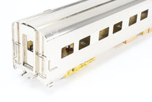 Load image into Gallery viewer, HO Brass Cascade Models AT&SF - Santa Fe Budd Pine Series 10RMT-6DBR Sleeper Without skirts