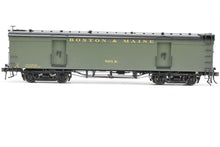 Load image into Gallery viewer, HO Brass Railworks B&M - Boston & Maine 4-Door Wood Milk Car 1600 Series Ice Cooled FP