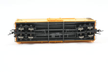 Load image into Gallery viewer, HOn3 Blackstone Models D&RGW - Denver & Rio Grande Western 30' Box Car Flying Grande Herald Silverton Scheme No. 3468