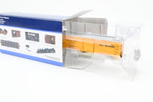 Load image into Gallery viewer, HOn3 Blackstone Models D&RGW - Denver & Rio Grande Western 30' Box Car Flying Grande Herald Silverton Scheme No. 3468