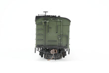 Load image into Gallery viewer, HO Brass Railworks B&M - Boston & Maine 4-Door Wood Milk Car 1600 Series Ice Cooled FP