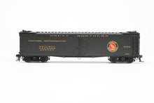 Load image into Gallery viewer, HO Brass Shoreham Shops GN - Great Northern 50 Foot Express Reefer FP #2022 REBOXX