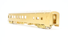 Load image into Gallery viewer, HO Brass Oriental Limited GN - Great Northern Streamlined "Empire Builder" Mountain Series Observation Less Skirts