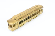 Load image into Gallery viewer, HO Brass Fairfield Models CSL - Chicago Surface Lines 346 City Big Brill Car NO POLES