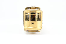 Load image into Gallery viewer, HO Brass Fairfield Models CSL - Chicago Surface Lines 346 City Big Brill Car NO POLES