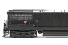 Load image into Gallery viewer, HO Brass Oriental Limited PRR – Pennsylvania Railroad GE U25B 2500 HP Low Hood (Early) w/ Trainphone Antennae FP