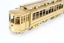 Load image into Gallery viewer, HO Brass Fairfield Models CSL - Chicago Surface Lines 346 City Big Brill Car NO POLES