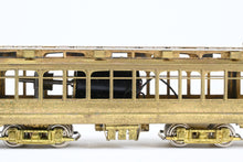 Load image into Gallery viewer, HO Brass Fairfield Models CSL - Chicago Surface Lines 346 City Big Brill Car NO POLES