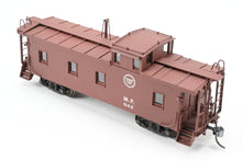 Load image into Gallery viewer, HO Brass Hallmark Models MP - Missouri Pacific Standard Wood Caboose Series Pro-Paint No. 942