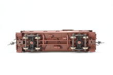 Load image into Gallery viewer, HO Brass Hallmark Models MP - Missouri Pacific Standard Wood Caboose Series Pro-Paint No. 942