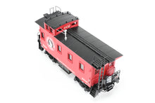 Load image into Gallery viewer, HO Brass CON Beaver Creek GN - Great Northern Wood Caboose X337/X432 Standard Window FP #X432 "Collector's Edition"