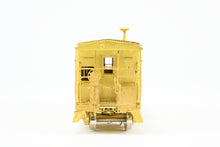 Load image into Gallery viewer, HO Brass OMI - Overland Models, Inc. D&H - Delaware & Hudson Bay Window Caboose #35816 (Ex. C371-380)