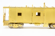 Load image into Gallery viewer, HO Brass OMI - Overland Models, Inc. D&H - Delaware & Hudson Bay Window Caboose #35816 (Ex. C371-380)