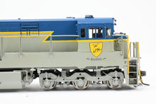 Load image into Gallery viewer, HO Brass OMI - Overland Models Inc. D&H - Delaware & Hudson GE U33C Custom Painted No. 661