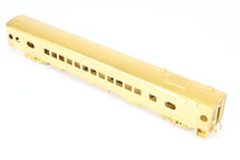 Load image into Gallery viewer, HO Brass Oriental Limited MILW - Milwaukee Road Twin Cities Hiawatha #498 Coach