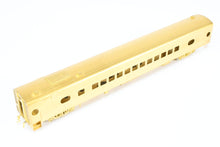 Load image into Gallery viewer, HO Brass Oriental Limited MILW - Milwaukee Road Twin Cities Hiawatha #498 Coach