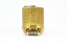 Load image into Gallery viewer, HO Brass OMI - Overland Models, Inc. Various Roads 40' GPEX 1057 Pfaudler Milk Tank Car