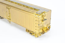 Load image into Gallery viewer, HO Brass OMI - Overland Models, Inc. Various Roads 40' GPEX 1057 Pfaudler Milk Tank Car