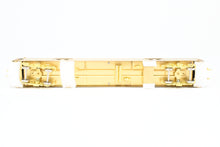 Load image into Gallery viewer, HO Brass Oriental Limited MILW - Milwaukee Road General Service #1317 Baggage Express