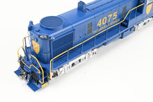 Load image into Gallery viewer, HO Bowser "Executive Line" D&H – Delaware & Hudson Alco RS-3 With ESU DCC & Sound Factory Painted No. 4075