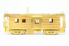 Load image into Gallery viewer, HO Brass OMI - Overland Models, Inc. MILW - Milwaukee Road Bay Window Caboose With Straight Trucks