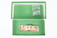 Load image into Gallery viewer, HO Brass OMI - Overland Models, Inc. MILW - Milwaukee Road Bay Window Caboose With Straight Trucks
