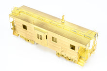 Load image into Gallery viewer, HO Brass OMI - Overland Models, Inc. MILW - Milwaukee Road Bay Window Caboose w/ Drop Center Trucks