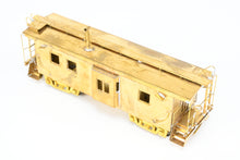 Load image into Gallery viewer, HO Brass NPP - Nickel Plate Products MILW - Milwaukee Road Smooth Side Bay Window Caboose