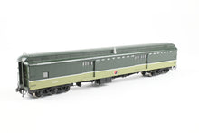Load image into Gallery viewer, HO Brass W&R Enterprises NP - Northern Pacific Baggage Auto Car FP "Loewy" No. 1587