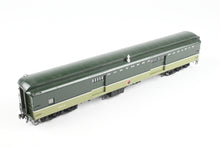 Load image into Gallery viewer, HO Brass W&R Enterprises NP - Northern Pacific Baggage Auto Car FP "Loewy" No. 1587