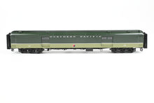 Load image into Gallery viewer, HO Brass W&R Enterprises NP - Northern Pacific Water Baggage Car With Wood Doors FP "Loewy" No. 1651