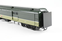 Load image into Gallery viewer, HO Brass W&R Enterprises NP - Northern Pacific Water Baggage Car With Wood Doors FP "Loewy" No. 1651