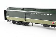 Load image into Gallery viewer, HO Brass W&R Enterprises NP - Northern Pacific Water Baggage Car With Wood Doors FP "Loewy" No. 1651