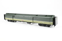 Load image into Gallery viewer, HO Brass W&R Enterprises NP - Northern Pacific Baggage Car With Wood Doors FP "Loewy" No. 1626