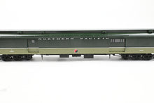 Load image into Gallery viewer, HO Brass W&R Enterprises NP - Northern Pacific Baggage Car With Steel Doors FP "Loewy" No. 1622