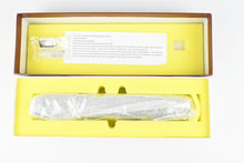 Load image into Gallery viewer, HO Brass W&R Enterprises NP - Northern Pacific Baggage Car With Steel Doors FP "Loewy" No. 1622