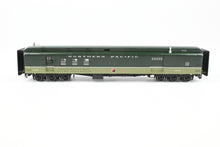 Load image into Gallery viewer, HO Brass W&R Enterprises NP - Northern Pacific Mail & Express Car FP "Loewy" No. 1443