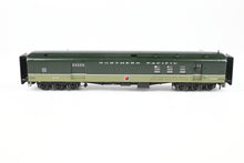 Load image into Gallery viewer, HO Brass W&R Enterprises NP - Northern Pacific Mail & Express Car FP "Loewy" No. 1443