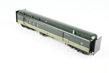 Load image into Gallery viewer, HO Brass W&R Enterprises NP - Northern Pacific Mail & Express Car FP "Loewy" No. 1443