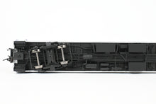 Load image into Gallery viewer, HO Rapido Trains Inc. BAR - Bangor & Aroostock Osgood - Bradley 10 Window Coach No. 151 Passenger Car