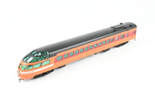 Load image into Gallery viewer, HO Brass Railway Classics MILW - Milwaukee Road Rapids Series Parlor Skytop FP “Cedar Rapids”