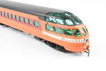 Load image into Gallery viewer, HO Brass Railway Classics MILW - Milwaukee Road Rapids Series Parlor Skytop FP “Cedar Rapids”